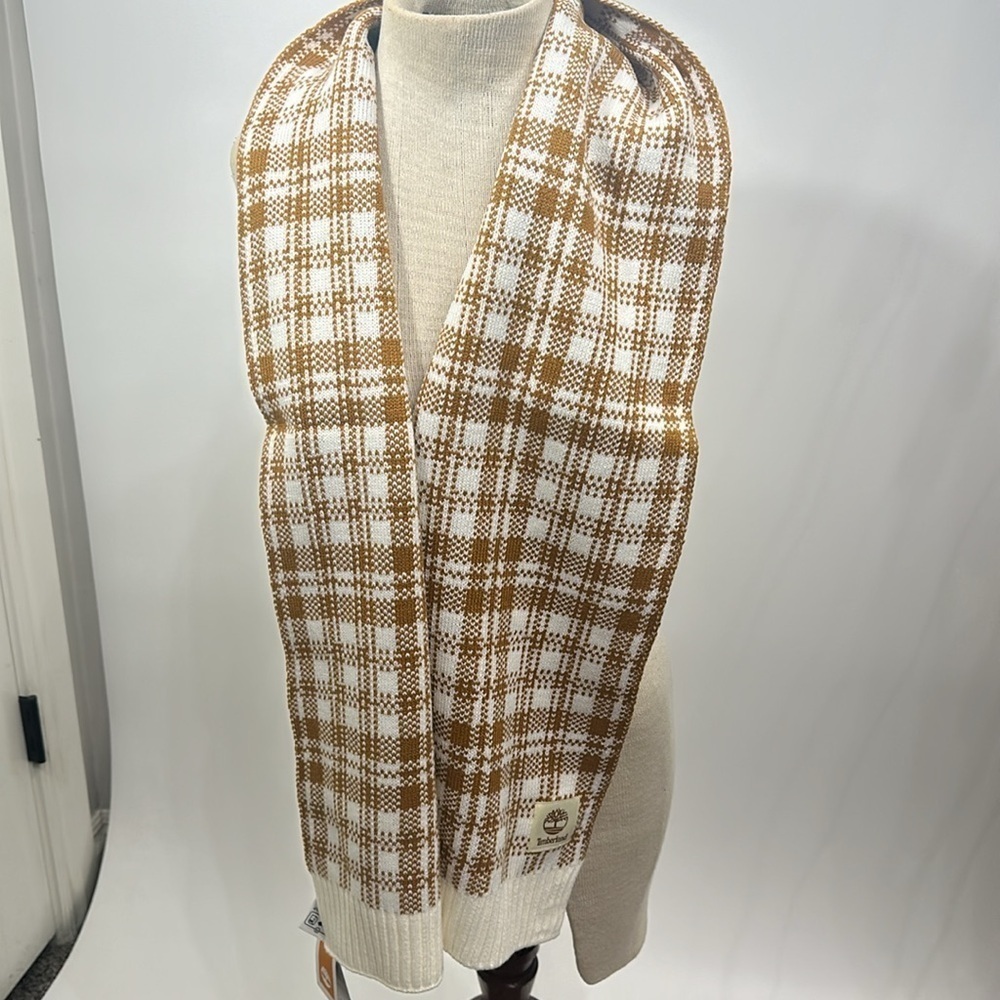 Timberland buffalo plaid scarf one size. Brown and cream. NWT.